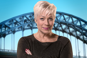 Boy Meets Girl. Pam (Denise Welch). Copyright: Tiger Aspect Productions. Boy Meets Girl. Pam (Denise Welch). Copyright: Tiger Aspect Productions.