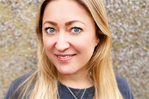 Gina Lyons. Gina Lyons.