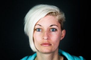 Harriet Dyer. Harriet Dyer.
