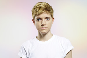 Mae Martin. Copyright: Sun Lee. Mae Martin. Copyright: Sun Lee.