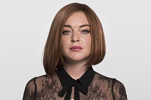 Sick Note. Katerina West (Lindsay Lohan). Copyright: King Bert Productions. Sick Note. Katerina West (Lindsay Lohan). Copyright: King Bert Productions.