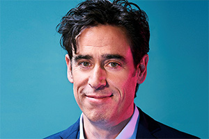Stephen Mangan. Stephen Mangan.