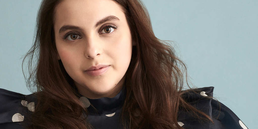 Beanie Feldstein. Beanie Feldstein.