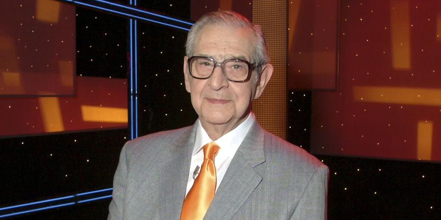 Denis Norden. Denis Norden.