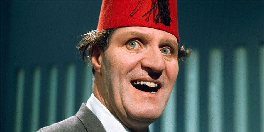 Tommy Cooper. Tommy Cooper.